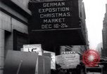 Standbild anti-Nazi Demonstranten New York City USA, 1938, aus Sekunde 58 historischem Filmmaterial Videoclip 65675073983