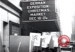 Standbild anti-Nazi Demonstranten New York City USA, 1938, aus Sekunde 61 historischem Filmmaterial Videoclip 65675073983