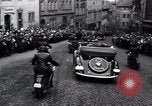 Standbild Marschall Josip Broz Tito Prag Tschechoslowakei, 1946, aus Sekunde 4 historischem Filmmaterial Videoclip 65675073986
