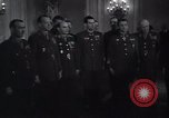 Standbild Marschall Josip Broz Tito Prag Tschechoslowakei, 1946, aus Sekunde 25 historischem Filmmaterial Videoclip 65675073986