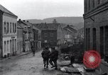 Image US Army round-up des prisonniers allemands Mechernich  Allemagne, 1945, de la seconde 4 séquences d'archives historiques vidéo 65675073998