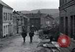 Image US Army round-up des prisonniers allemands Mechernich  Allemagne, 1945, de la seconde 7 séquences d'archives historiques vidéo 65675073998