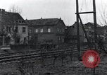 Image US Army round-up des prisonniers allemands Mechernich  Allemagne, 1945, de la seconde 10 séquences d'archives historiques vidéo 65675073998