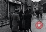 Image US Army round-up des prisonniers allemands Mechernich  Allemagne, 1945, de la seconde 17 séquences d'archives historiques vidéo 65675073998