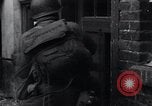 Image US Army round-up des prisonniers allemands Mechernich  Allemagne, 1945, de la seconde 49 séquences d'archives historiques vidéo 65675073998