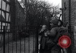 Image US Army round-up des prisonniers allemands Mechernich  Allemagne, 1945, de la seconde 62 séquences d'archives historiques vidéo 65675073998