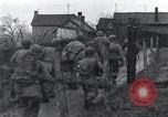 Standbild Major General Maurice Rose Mechernich Deutschland, 1945, aus Sekunde 19 historischem Filmmaterial Videoclip 65675073999