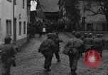 Standbild Major General Maurice Rose Mechernich Deutschland, 1945, aus Sekunde 24 historischem Filmmaterial Videoclip 65675073999