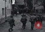 Standbild Major General Maurice Rose Mechernich Deutschland, 1945, aus Sekunde 25 historischem Filmmaterial Videoclip 65675073999