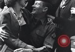 Standbild Victory Day Parade Paris Frankreich, 1945, aus Sekunde 7 historischem Filmmaterial Videoclip 65675074013