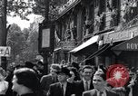 Standbild Victory Day Parade Paris Frankreich, 1945, aus Sekunde 19 historischem Filmmaterial Videoclip 65675074013