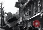 Standbild Victory Day Parade Paris Frankreich, 1945, aus Sekunde 25 historischem Filmmaterial Videoclip 65675074013