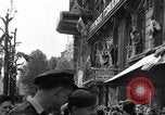 Standbild Victory Day Parade Paris Frankreich, 1945, aus Sekunde 27 historischem Filmmaterial Videoclip 65675074013