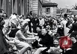 Standbild der Tag des Sieges feiern Paris Frankreich, 1945, aus Sekunde 43 historischem Filmmaterial Videoclip 65675074014
