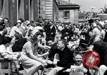 Standbild der Tag des Sieges feiern Paris Frankreich, 1945, aus Sekunde 44 historischem Filmmaterial Videoclip 65675074014