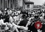 Standbild der Tag des Sieges feiern Paris Frankreich, 1945, aus Sekunde 53 historischem Filmmaterial Videoclip 65675074014