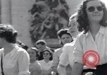Immagine di La Giornata della vittoria festeggiamenti Parigi Francia, 1945, secondo 21 filmato di repertorio 65675074016