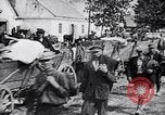 Standbild Runde der Verdächtigen von Bydgoszcz oder Bromberg Polen, 1939, aus Sekunde 6 historischem Filmmaterial Videoclip 65675074041