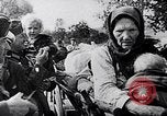 Standbild Runde der Verdächtigen von Bydgoszcz oder Bromberg Polen, 1939, aus Sekunde 12 historischem Filmmaterial Videoclip 65675074041