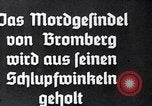 Standbild Runde der Verdächtigen von Bydgoszcz oder Bromberg Polen, 1939, aus Sekunde 17 historischem Filmmaterial Videoclip 65675074041