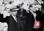 Standbild Runde der Verdächtigen von Bydgoszcz oder Bromberg Polen, 1939, aus Sekunde 28 historischem Filmmaterial Videoclip 65675074041