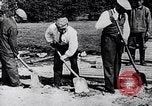 Standbild Gefangenenaustausch zwischen Deutschland und Polen Polen, 1939, aus Sekunde 28 historischem Filmmaterial Videoclip 65675074042
