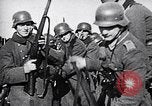 Immagine di I prigionieri di guerra Polonia, 1939, secondo 43 filmato di repertorio 65675074060