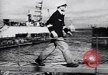 Immagine di HMS coraggioso affondato Oceano atlantico, 1939, secondo 17 filmato di repertorio 65675074064