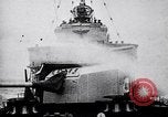 Immagine di HMS coraggioso affondato Oceano atlantico, 1939, secondo 32 filmato di repertorio 65675074064