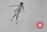 Immagine di La figura pattinare Garmisch-Partenkirchen Germania, 1936, secondo 27 filmato di repertorio 65675074065
