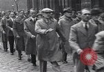 Standbild Britische Union der Faschisten Manchester England Vereinigtes Königreich, 1936, aus Sekunde 28 historischem Filmmaterial Videoclip 65675074068