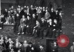 Standbild faschistische Versammlung Manchester England Vereinigtes Königreich, 1936, aus Sekunde 5 historischem Filmmaterial Videoclip 65675074069