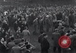 Standbild faschistische Versammlung Manchester England Vereinigtes Königreich, 1936, aus Sekunde 35 historischem Filmmaterial Videoclip 65675074069