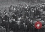 Standbild faschistische Versammlung Manchester England Vereinigtes Königreich, 1936, aus Sekunde 39 historischem Filmmaterial Videoclip 65675074069