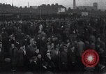 Standbild faschistische Versammlung Manchester England Vereinigtes Königreich, 1936, aus Sekunde 48 historischem Filmmaterial Videoclip 65675074069
