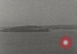 Immagine di nave da crociera nel porto Europa, 1937, secondo 4 filmato di repertorio 65675074078