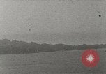Immagine di nave da crociera nel porto Europa, 1937, secondo 33 filmato di repertorio 65675074078