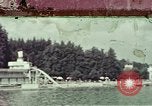 Image touristes nageant Carinthie Autriche, 1937, de la seconde 1 séquences d'archives historiques vidéo 65675074084
