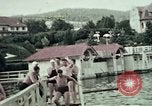 Image touristes nageant Carinthie Autriche, 1937, de la seconde 4 séquences d'archives historiques vidéo 65675074084