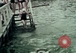 Image touristes nageant Carinthie Autriche, 1937, de la seconde 16 séquences d'archives historiques vidéo 65675074084