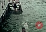 Image touristes nageant Carinthie Autriche, 1937, de la seconde 17 séquences d'archives historiques vidéo 65675074084