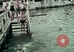 Image touristes nageant Carinthie Autriche, 1937, de la seconde 22 séquences d'archives historiques vidéo 65675074084