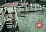 Image touristes nageant Carinthie Autriche, 1937, de la seconde 28 séquences d'archives historiques vidéo 65675074084