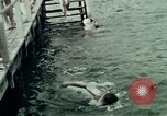 Image touristes nageant Carinthie Autriche, 1937, de la seconde 35 séquences d'archives historiques vidéo 65675074084