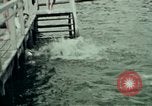 Image touristes nageant Carinthie Autriche, 1937, de la seconde 50 séquences d'archives historiques vidéo 65675074084