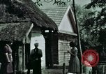 Image membres de la famille à la ferme Autriche, 1937, de la seconde 46 séquences d'archives historiques vidéo 65675074087