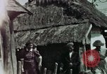 Image membres de la famille à la ferme Autriche, 1937, de la seconde 56 séquences d'archives historiques vidéo 65675074087
