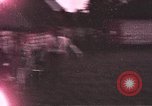 Image membres de la famille à la ferme Autriche, 1937, de la seconde 62 séquences d'archives historiques vidéo 65675074087