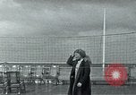 Image pont du navire Europe, 1937, de la seconde 12 séquences d'archives historiques vidéo 65675074088
