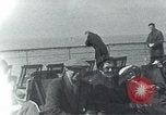 Image passagers sur le pont du navire de croisière Europe, 1937, de la seconde 5 séquences d'archives historiques vidéo 65675074089
